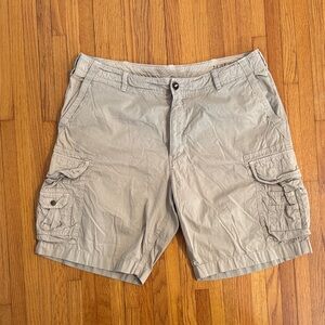 J CREW CARGO SHORTS Men’s Size 40